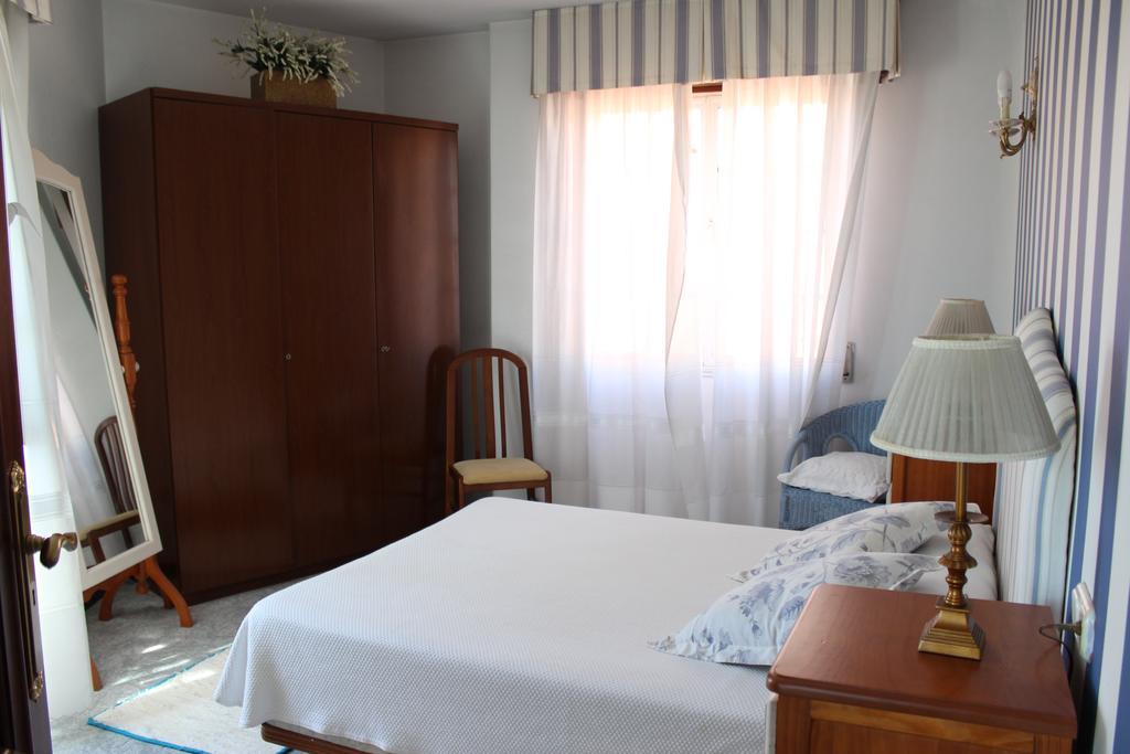 A Traina Hotell Cambados Rum bild